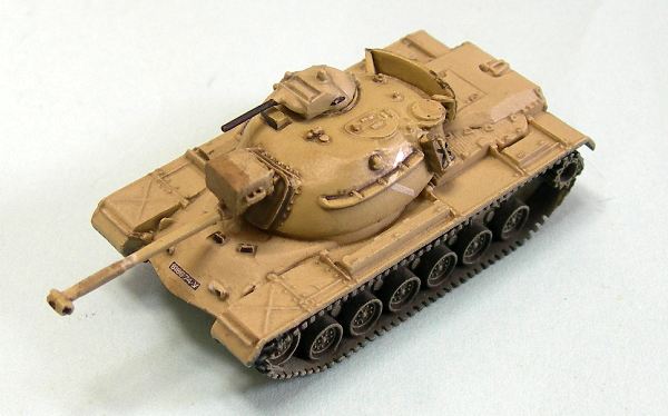 1/144 Takara Kaiyodo World Tank Museum 6 German LEOPARD 2A4 NATO CAMO model